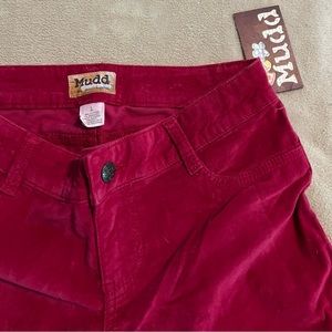 NWT Fuchsia velvet Mudd pants